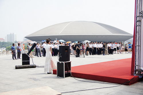 首届天津全国民族文化交流与商品交易博览会开幕式与互联网信息服务融合发展